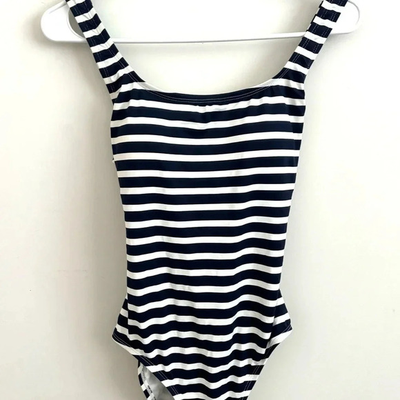 Tommy bahama Brenton Lace-Up Back Stripe One Piece Swimsuit blue/white size 6 - Picture 2 of 6